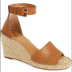 Vince Camuto Wedges Tan 6 Blogger Favorite
